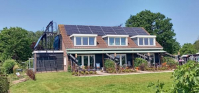 Huis over de dijk